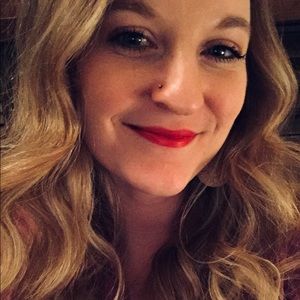 Meet your Posher, Kasey